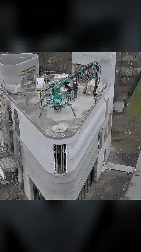 Constructions3D紧凑可折叠混凝土3D打印机