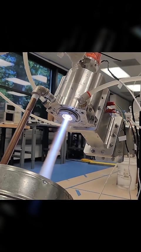 高温工艺：5500℃超高温微波等离子体源
